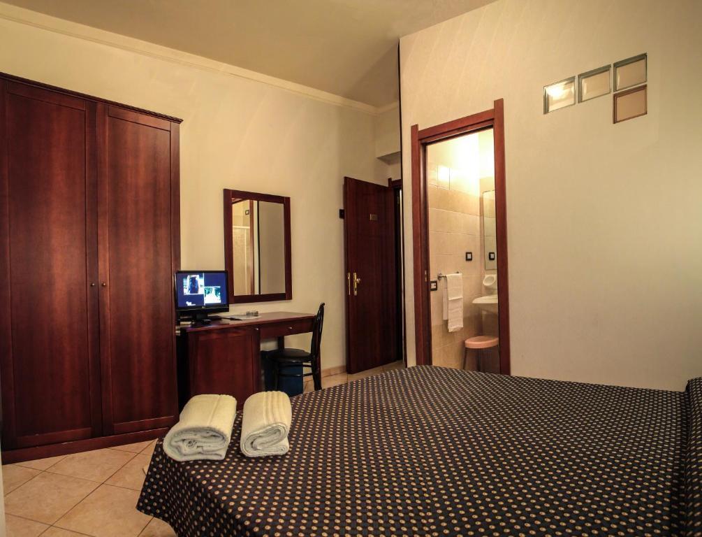 Hotel La Terrazza 칼리아리 객실 사진