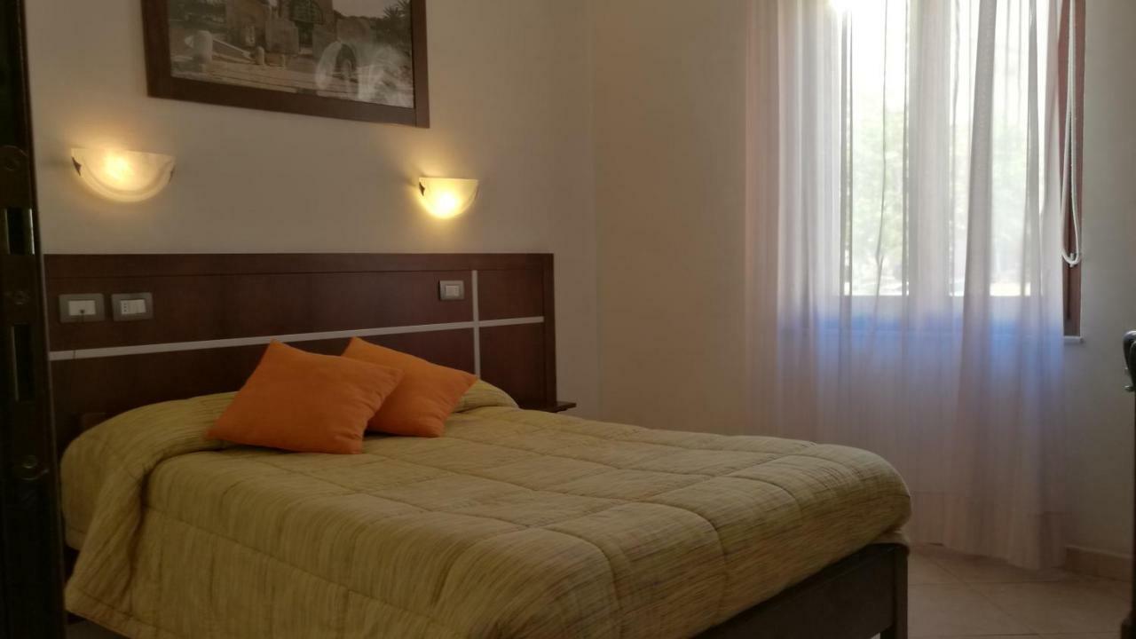 Hotel La Terrazza 칼리아리 외부 사진